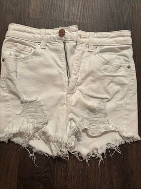 BKE White Distressed Denim Jean Shorts with Frayed Hem